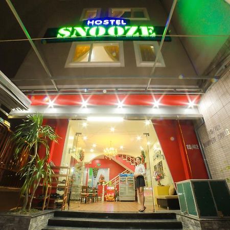 Snooze Hotel Hue Bagian luar foto