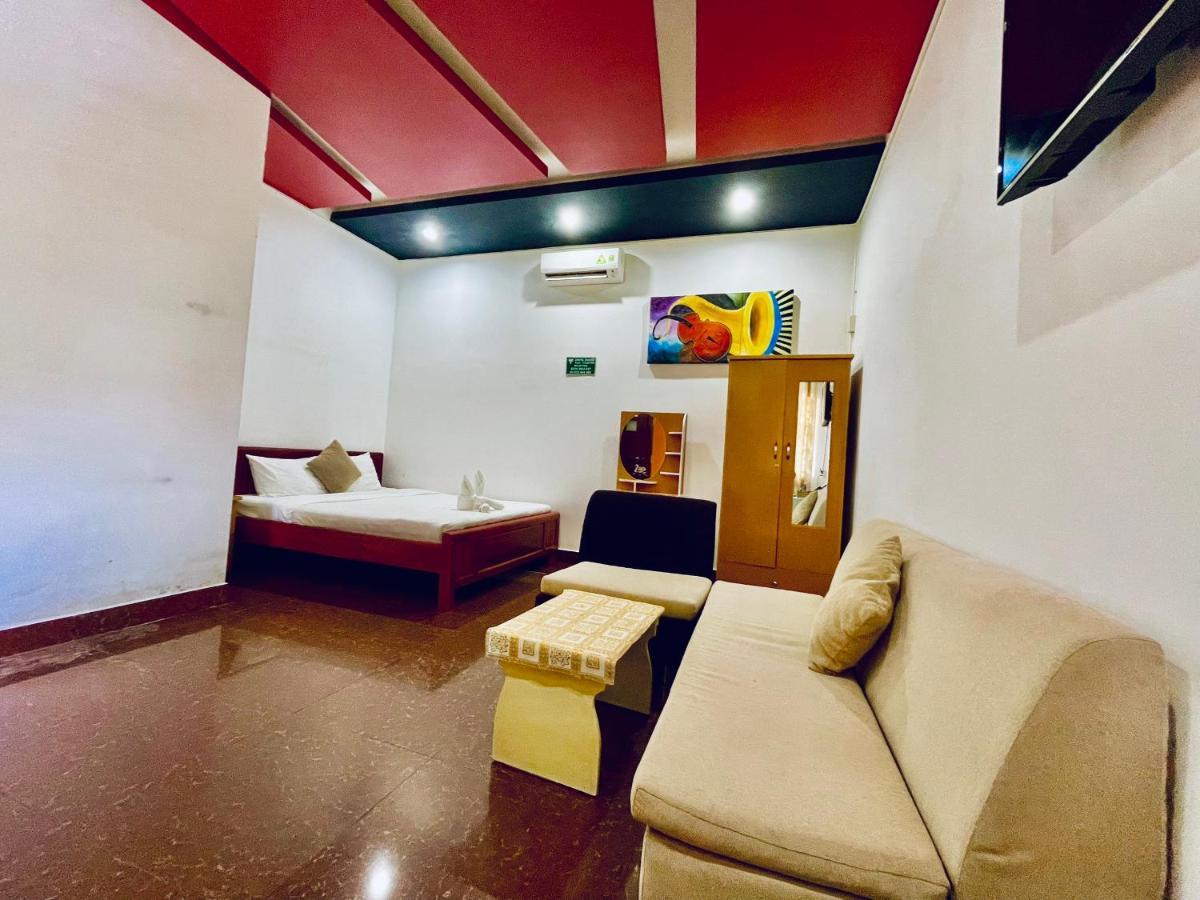 Snooze Hotel Hue Bagian luar foto