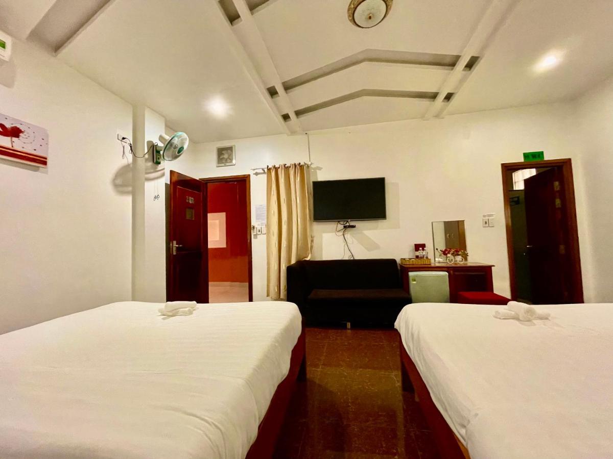 Snooze Hotel Hue Bagian luar foto