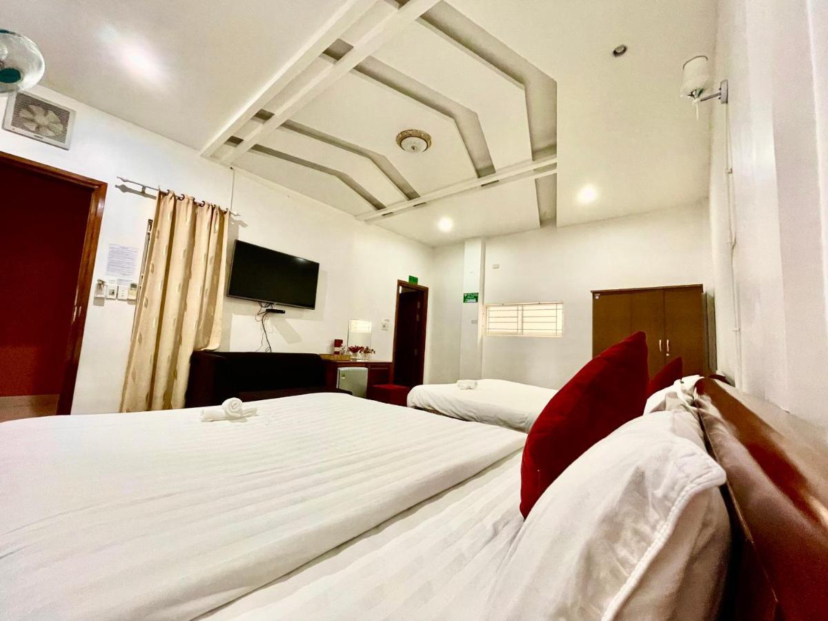 Snooze Hotel Hue Bagian luar foto