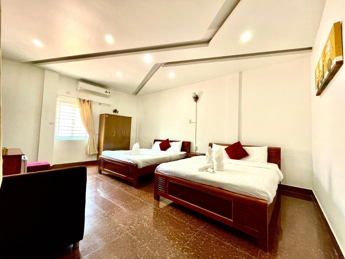 Snooze Hotel Hue Bagian luar foto